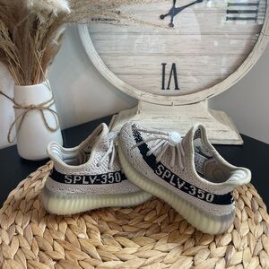 Yezzy 350 boost